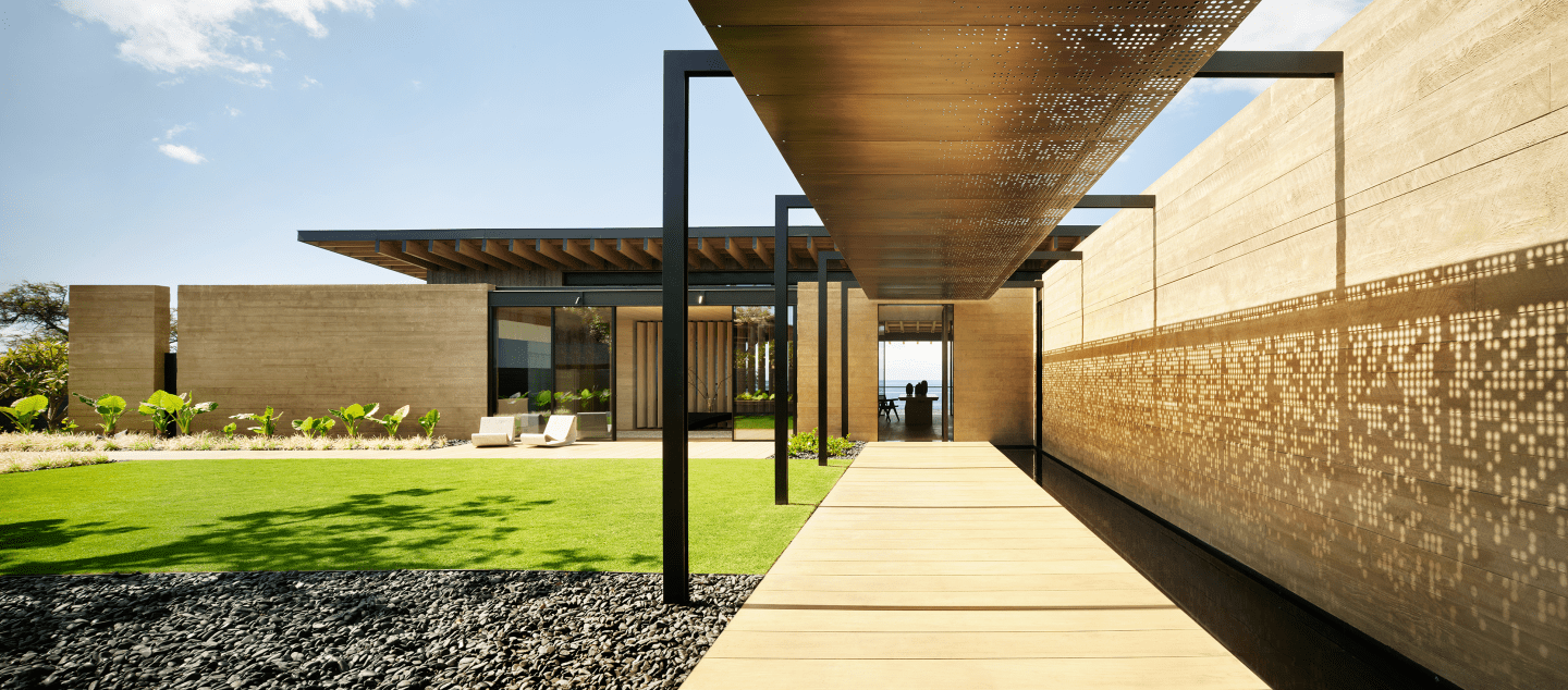 Makena residence built by Dowbuilt in Maui, Hawaii